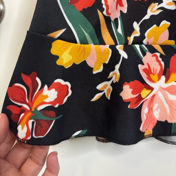 SHEIN Back Floral Ruffled Wrap Mini Dress - Picture 8 of 9